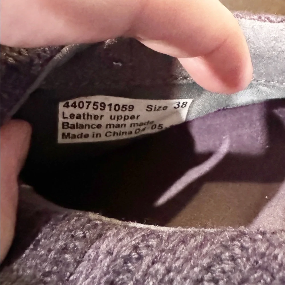 DANSKO BURGUNDY EMILY SUEDE CLOGS MULE SZ 38/8 - Picture 12 of 12